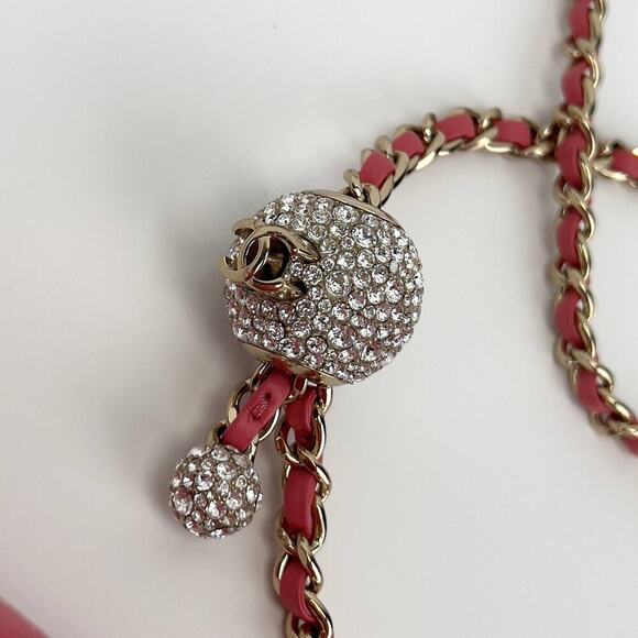 NWOT! Chanel pink velvet mini rectangle flap bag - Picture 6 of 8